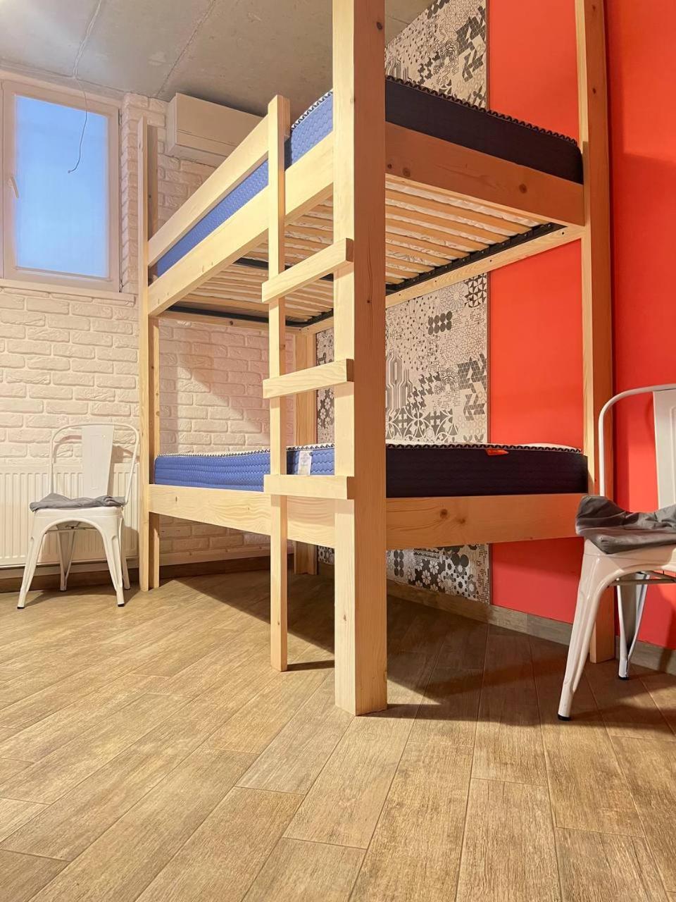 Moonlight Hostel ลวีฟ ภายนอก รูปภาพ
